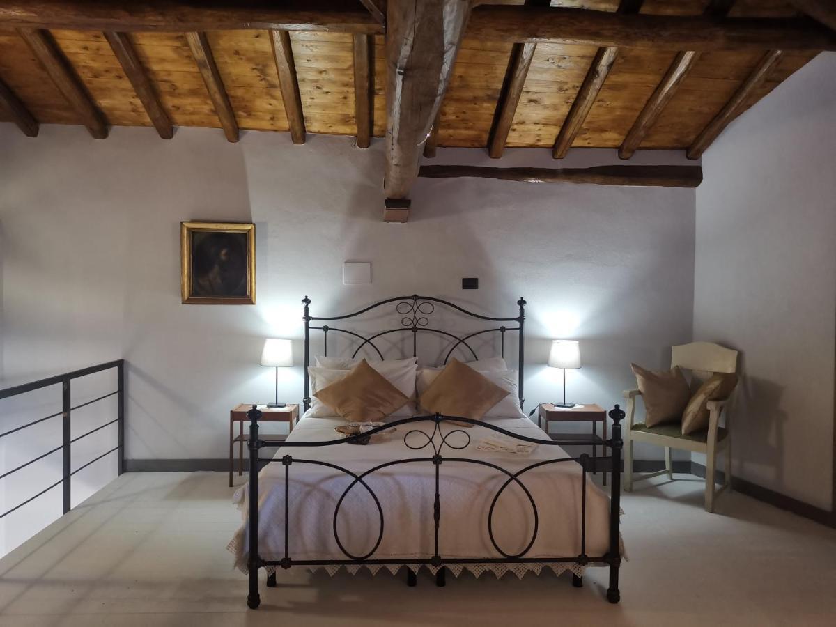 Palazzo Geremia - Le Dimore Dell'Antiquario Leilighet Acireale Eksteriør bilde